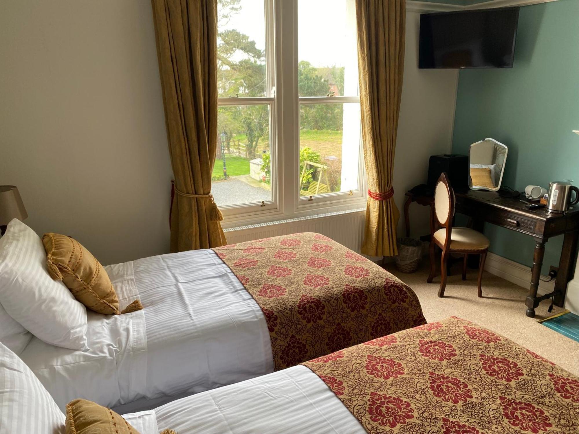 The Old Vicarage Ni B&B Ballywalter Екстериор снимка